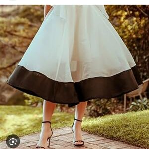 Chicwish Women's Cream Black Full Maxi Skirt Retro Size S